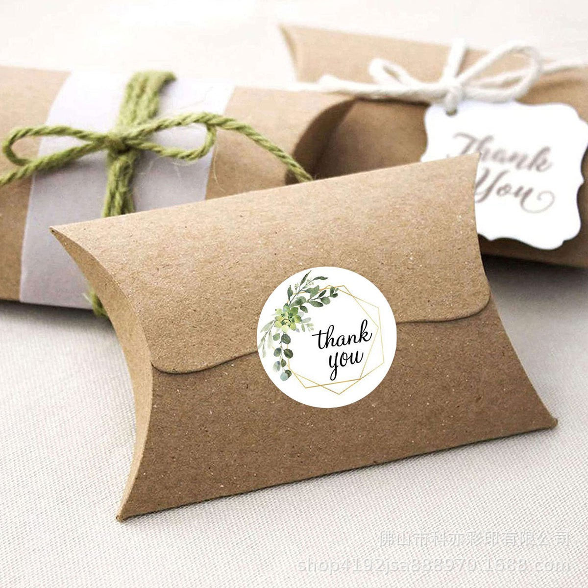 500pcs Gold Frame Thank You Stickers – 2.5cm Round Labels for Gifts